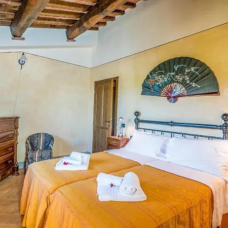 Podere I Colli Casa de Férias *